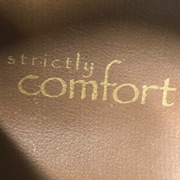 Strictly Comfort Adjustable Tan Suede Wedge Sandal - Picture 8 of 8